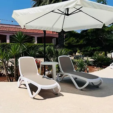 Ferienwohnung I Giardini Dell'Agave Torre Santa Sabina Exterior foto